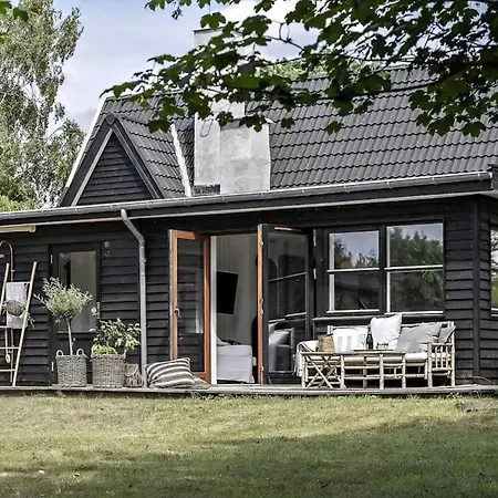 Unique And Luxurious Summer House In